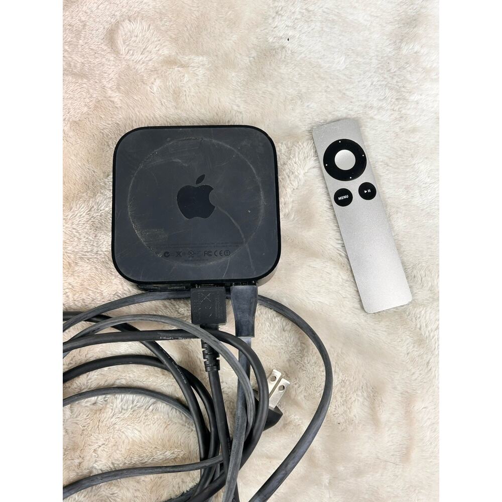 Apple TV HD Media Streamer 3rd Generation A1469 8GB with Remote, Power Cord